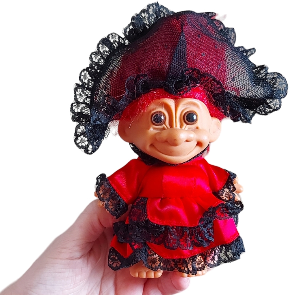 Vintage Spanish Troll Doll {Spain Girl Troll with Hair Veil}